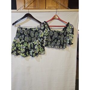 Reset By Jane Womens Size Medium Shirt And Skirt Set